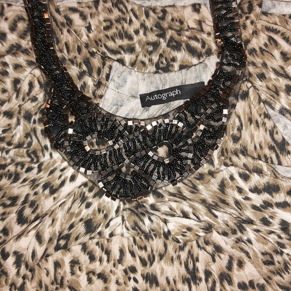 Leopard Print Flowy Top - Picture 3 of 3